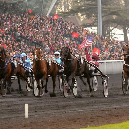 Ourasi - Hippodrome De Vincennes - Netflix Daire Saint-Maurice  Dış mekan fotoğraf